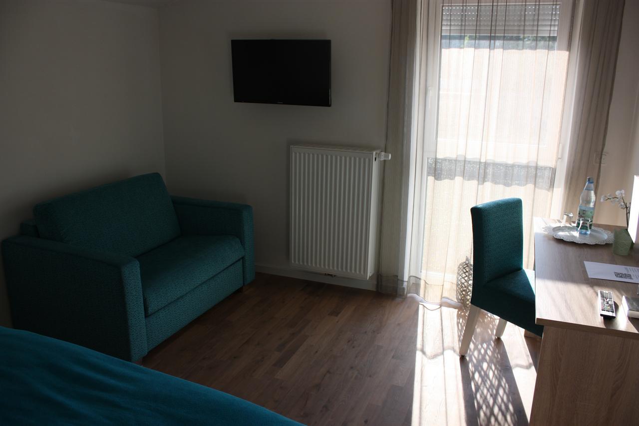 Zur Lahnbruecke Hotel Caldern Buitenkant foto